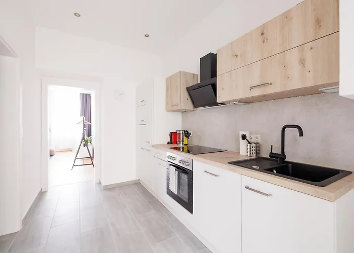 Charming Near Center Apartamento Viena